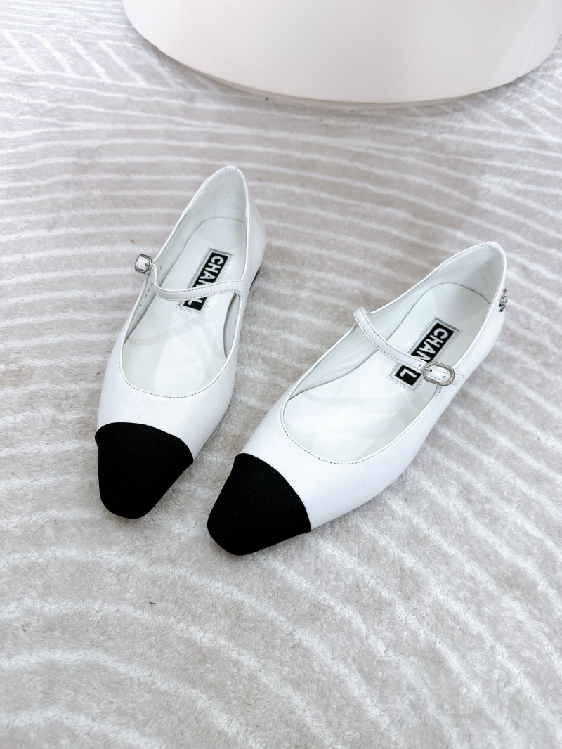 Chanel Flat Shoes